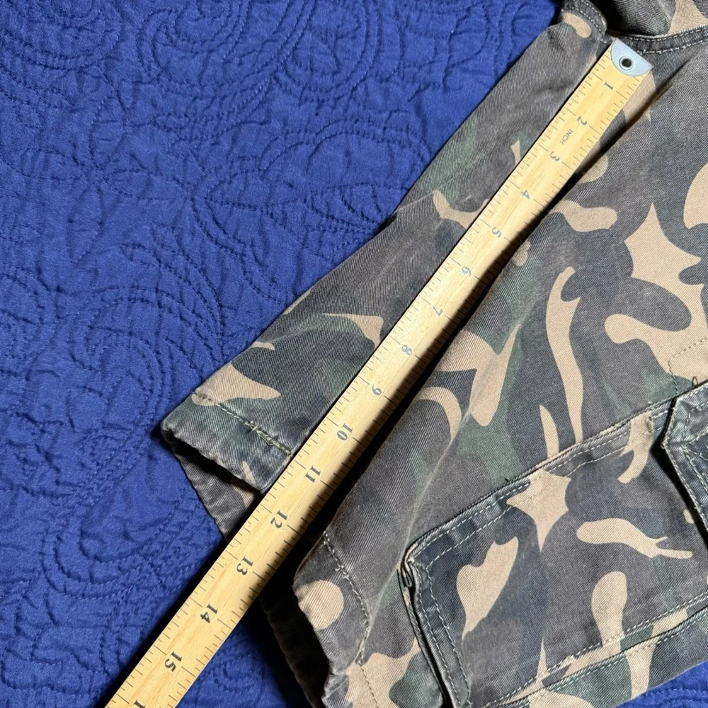 Noiz Cargo Shorts Mens 32 Camo Green Distressed Tactical Utility Gorpcore Y2K